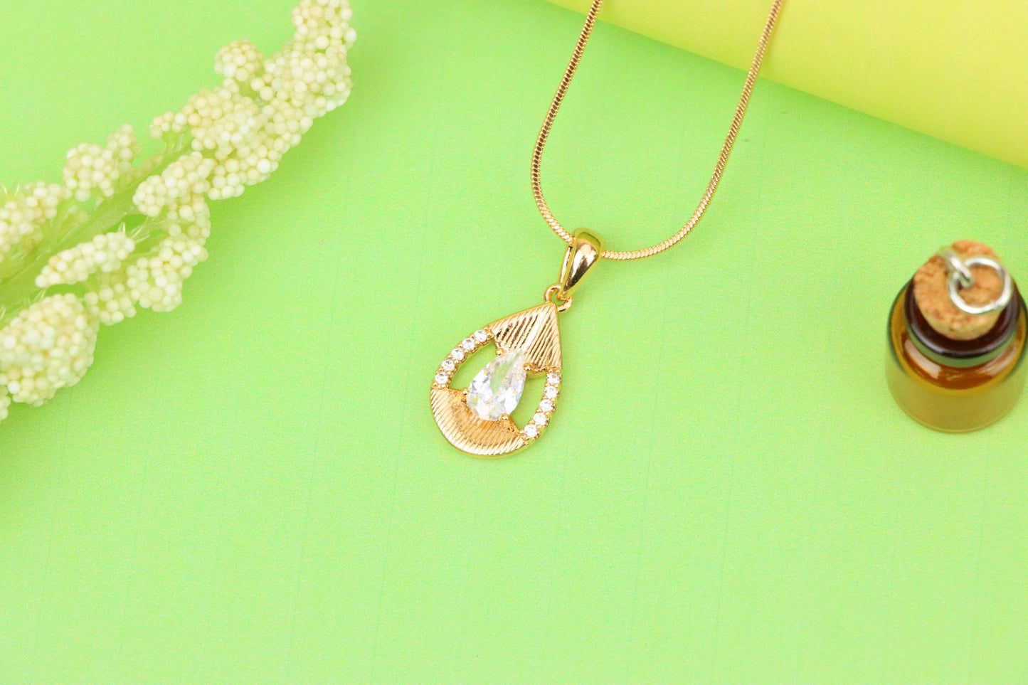 Elegant Teardrop Pendant with White Gemstone and Gold Finish, XPPT1687 (2164-4)