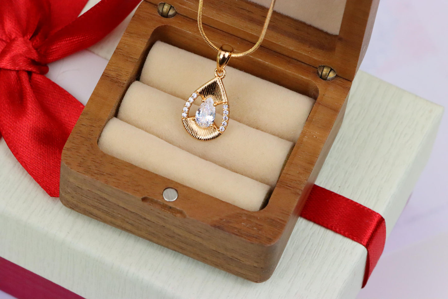 Elegant Teardrop Pendant with White Gemstone and Gold Finish, XPPT1687 (2164-4)