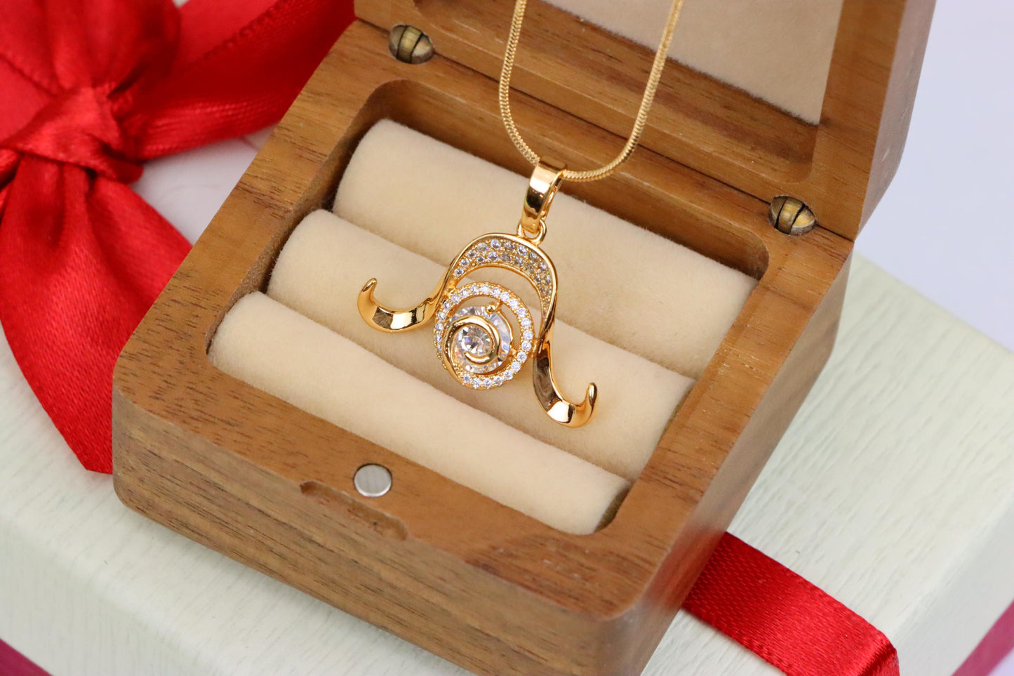 Rose Gold Taurus Zodiac Pendant with Sparkling CZ and Curved Horns, XPPT1544 (2143-2)