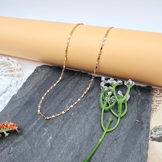 Rose Gold Figaro Chain Necklace with Extender – 19.7 Inch Shine, XPNL0010 (2001-10)