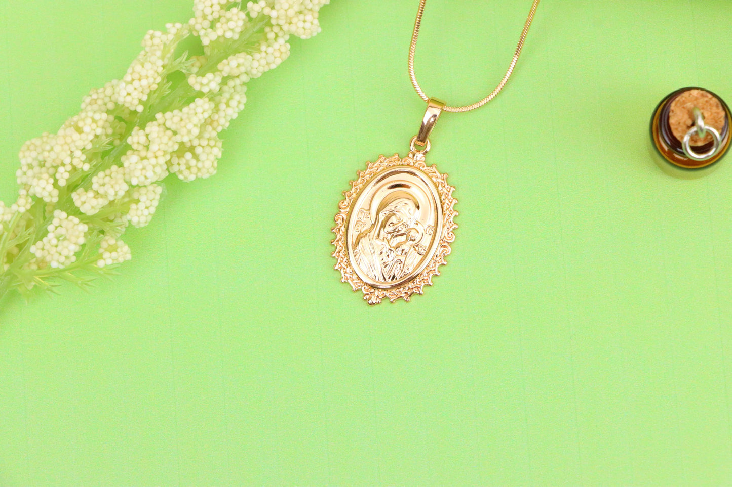 Ornate Oval Religious Rose Gold Pendant Elegant Design, XPPT1597 (2146-10)