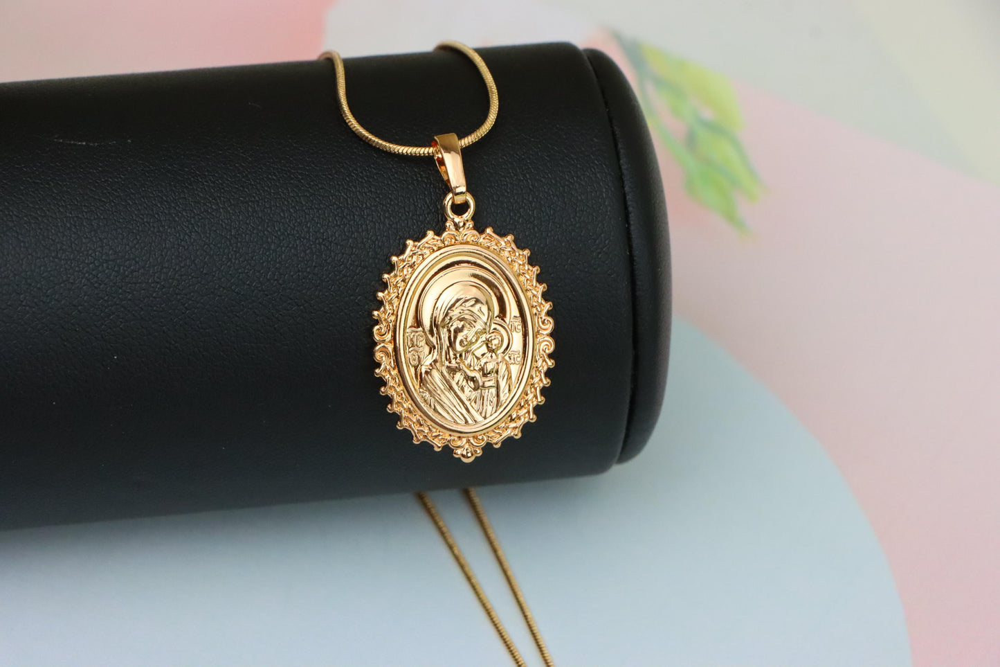 Ornate Oval Religious Rose Gold Pendant Elegant Design, XPPT1597 (2146-10)