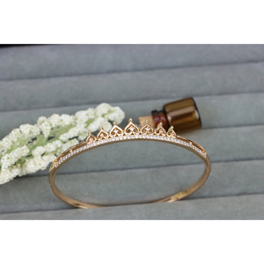 Rose Gold Heart Crown Bangle with Crystal Accent, XPBL0477 (2048-7)