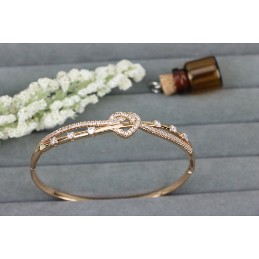 Rose Gold Heart Knot Bangle with Diamond Accents – Elegant Style, XPBL0478 (2048-8)