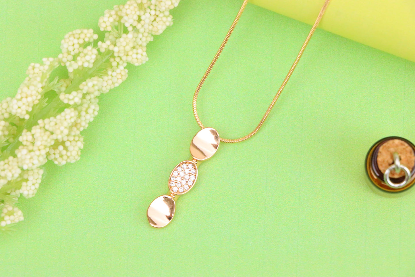 Rose Gold Pendant with Sparkling Center, Elegant Gold-Plated Design, XPPT1602 (2147-5)