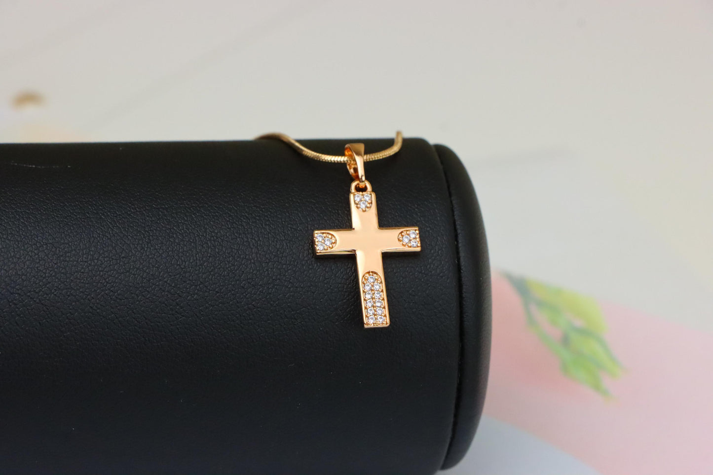 Rose Gold Cross Pendant with Crystal Accents on Polished Surface, XPPT1611 (2148-4)