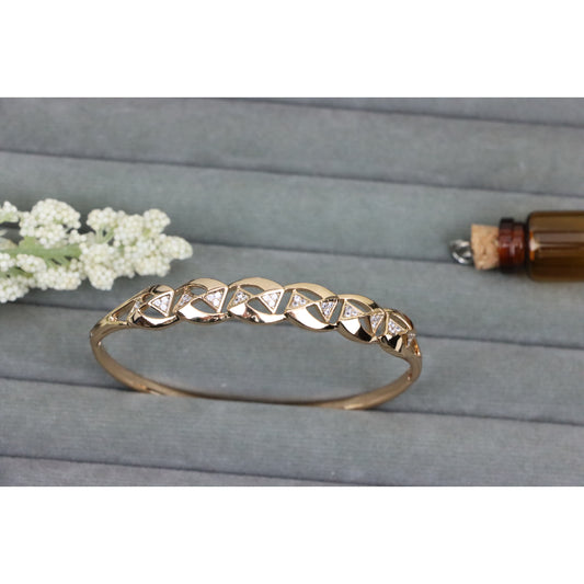 Elegant Rose Gold Bangle with Geometric Triangle Detailing, XPBL0519 (2052-9)