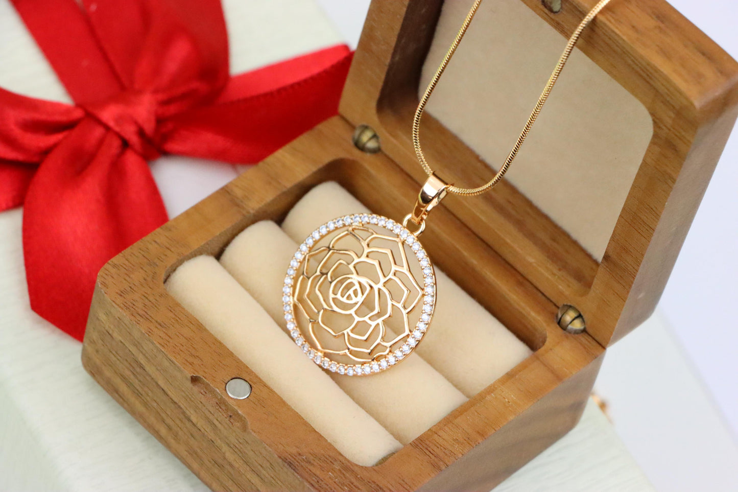 Rose Gold Floral Round Pendant with Cubic Zirconia Halo Accent, XPPT1238 (2124-4)