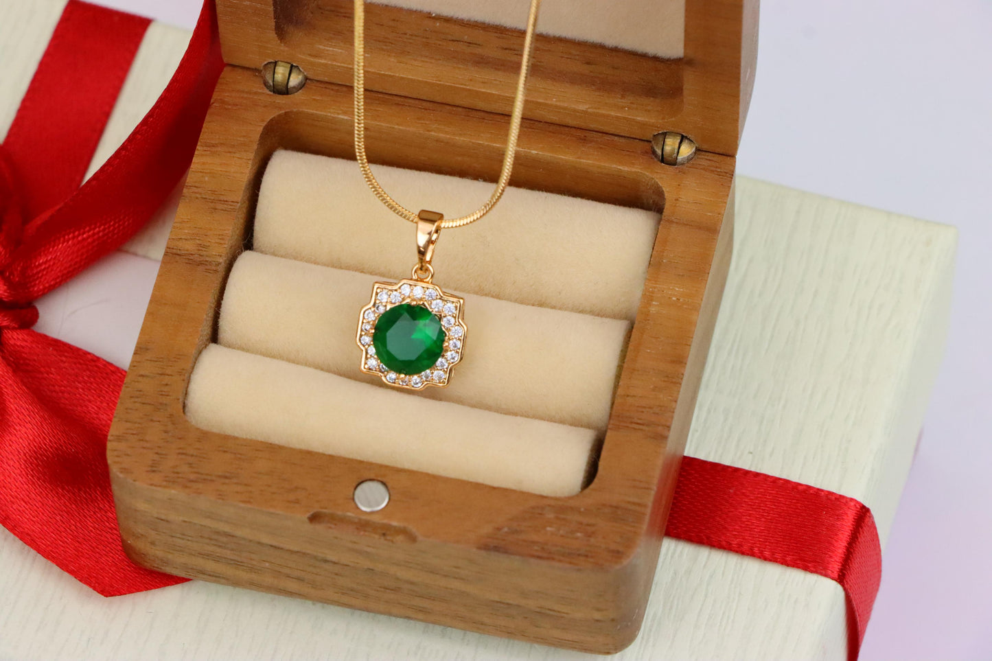 Green Round-Cut Pendant with Halo in Rose Gold, XPPT1634 (2149-6)