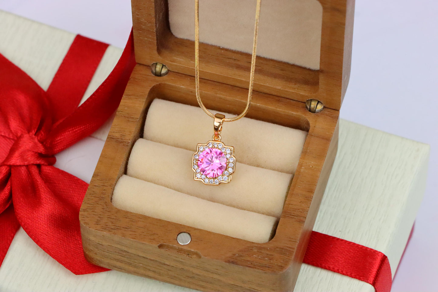 Pink Round Pendant with Sparkling Halo in Rose Gold, XPPT1636 (2149-6)