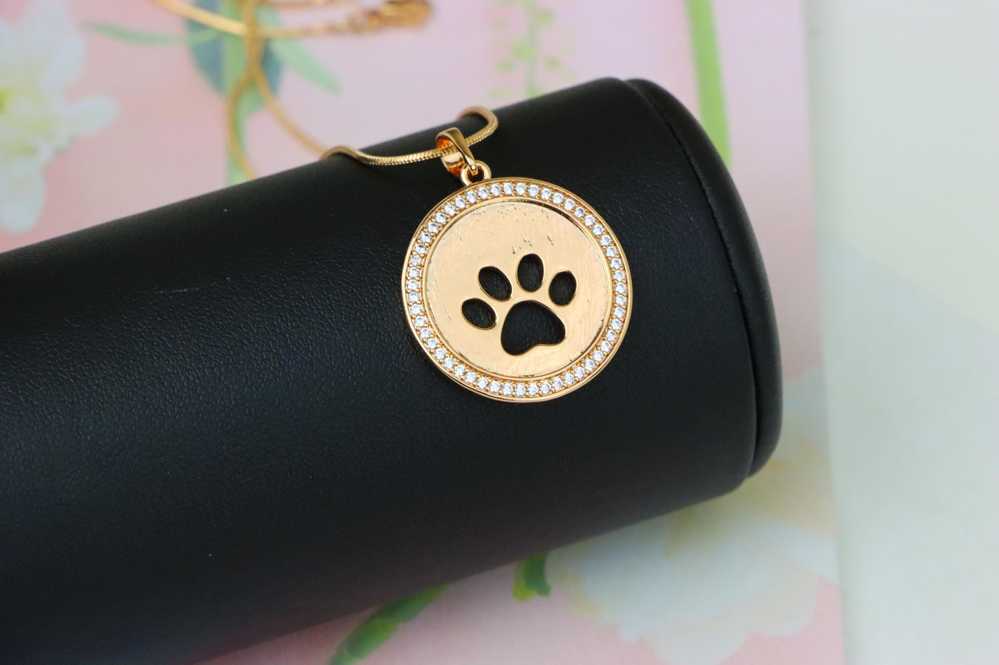 Rose Gold Circle Pendant with Paw Print Cutout and Stone Border, XPPT1242 (2124-8)