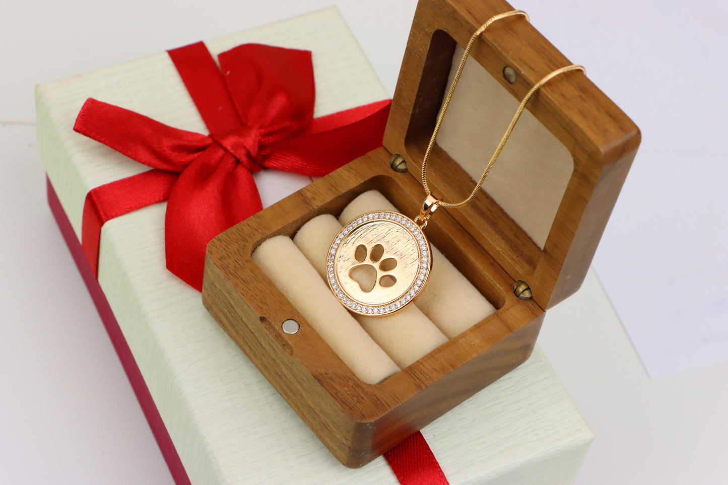 Rose Gold Circle Pendant with Paw Print Cutout and Stone Border, XPPT1242 (2124-8)