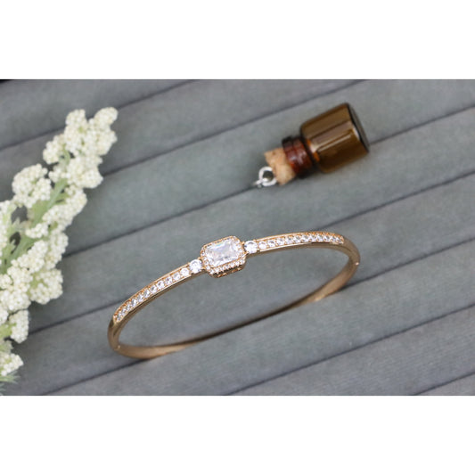 Elegant Rose Gold Bangle with Princess Cut Center Stone, XPBL0530 (2053-10)