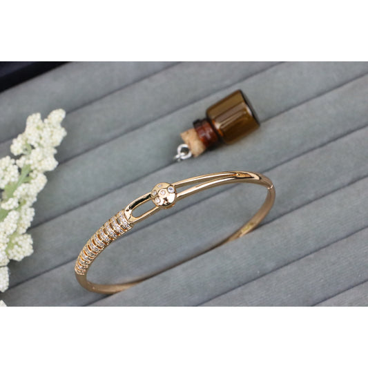 Rose Gold Plated Bangle with Sparkling Band &amp; Floral Clasp, XPBL0549 (2055-9)