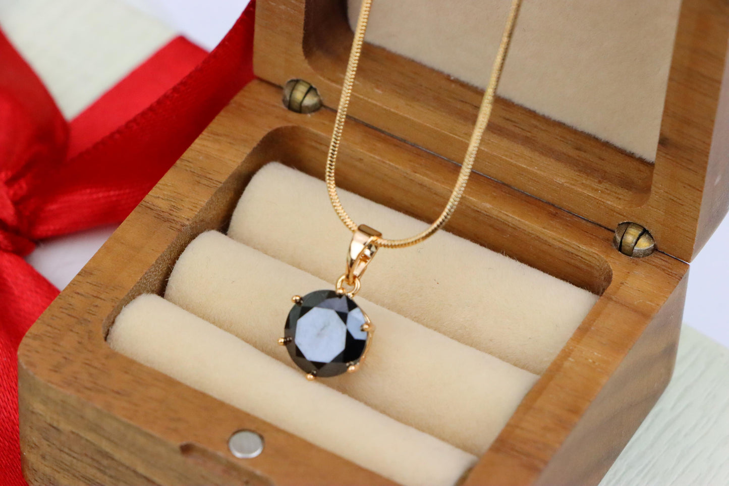 Round Black Stone Rose Gold Pendant with Classic Prong Setting, XPPT1261 (2126-7)