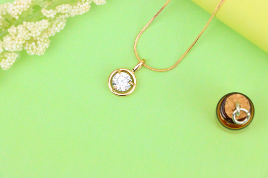 Classic White Round Pendant with Gold Plated Frame – Elegant Shine, XPPT1707 (2150-6)