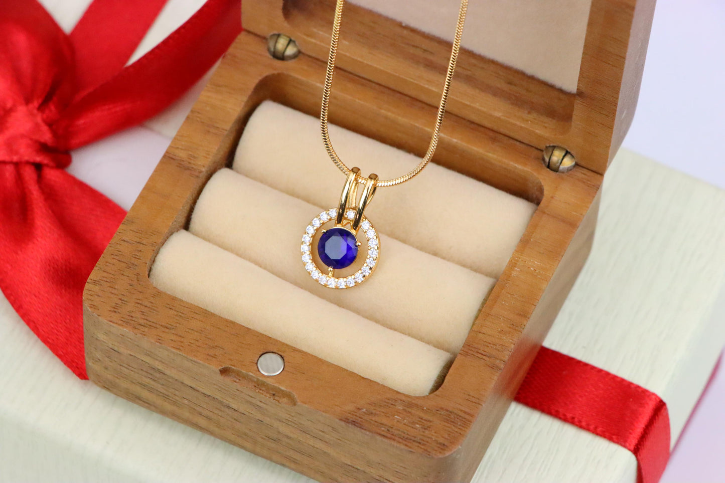 Elegant Blue Center Stone Pendant with Sparkling Halo Frame Design, XPPT1708 (2150-7)