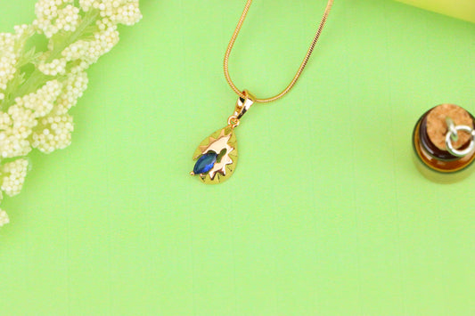 Teardrop Blue Stone Pendant with Textured Gold Plated Leaf Design, XPPT1721 (2150-9)