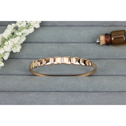 Elegant Rose Gold Bangle with Geometric Link Detailing, XPBL0583 (2059-3)