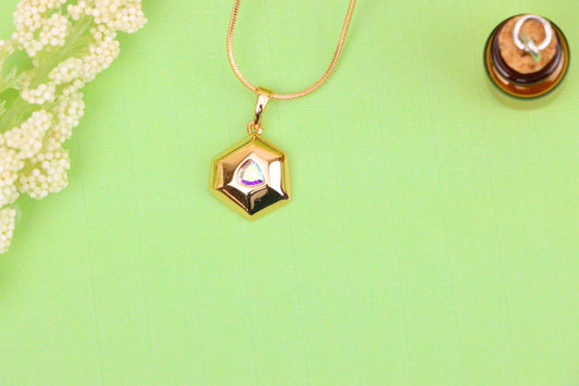 Gold-Plated Satin White Pendant with Iridescent Center Stone, XPPT1749 (2152-1)