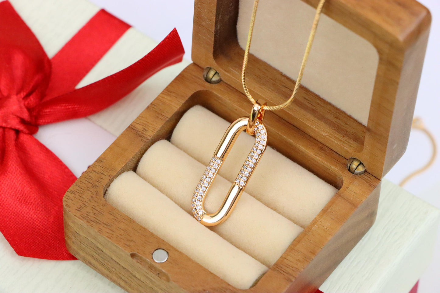 Oval Link Style Rose Gold Pendant with Crystal Accents, XPPT1300 (2130-6)