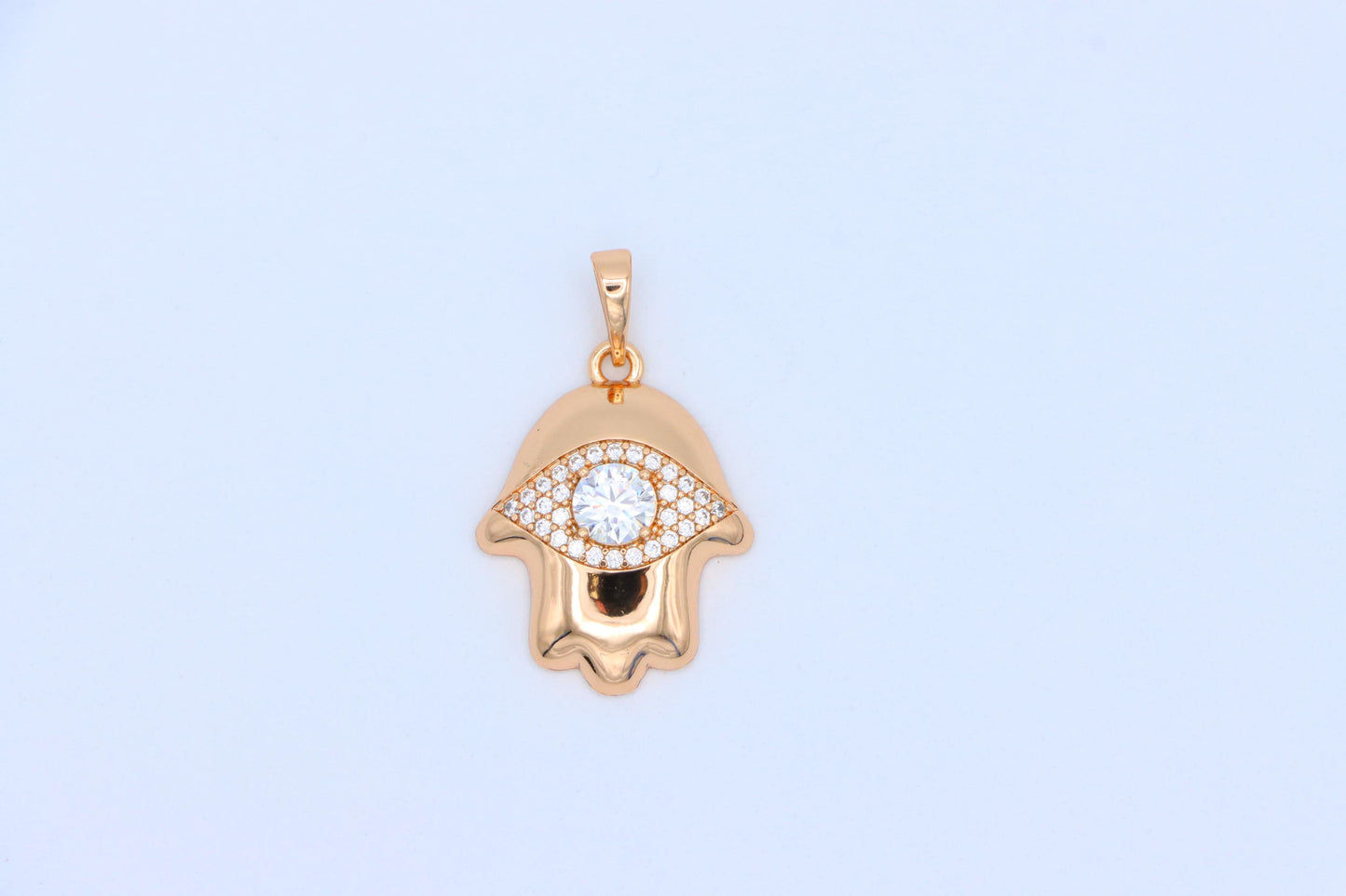 White Evil Eye Hamsa Pendant in Gold Plated Brass – Sparkling Charm, XPPT1755 (2152-2)