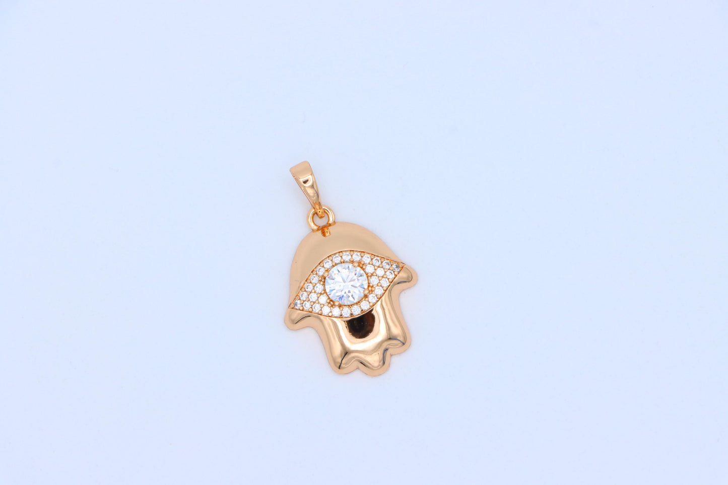 White Evil Eye Hamsa Pendant in Gold Plated Brass – Sparkling Charm, XPPT1755 (2152-2)