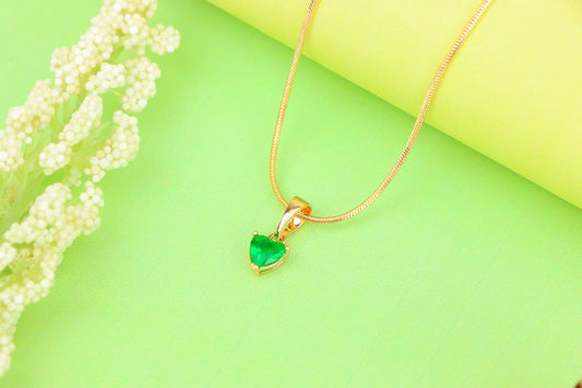 Tiny Green Heart Pendant in Gold Plated Brass, XPPT1302 (2130-8)