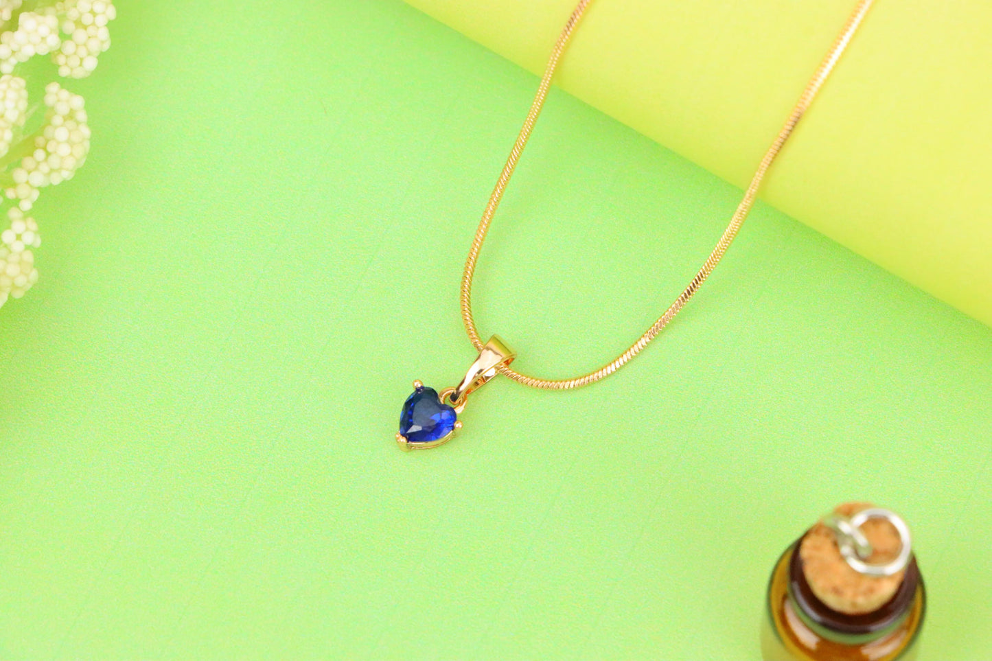 Charming Heart-Shaped Blue Pendant in Gold, XPPT1305 (2130-8)