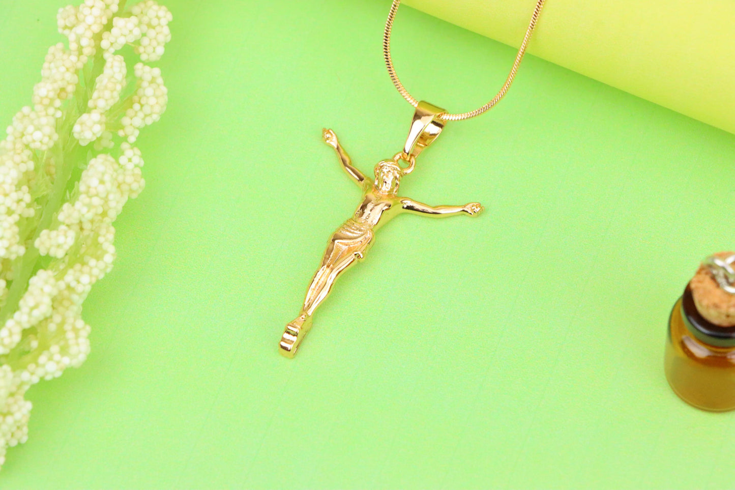 Gold Plated Crucifix Rose Gold Pendant, XPPT1309 (2131-2)
