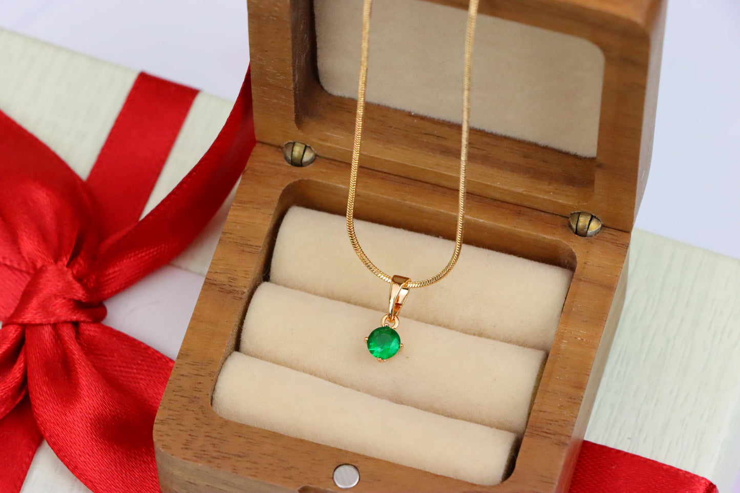 Tiny Green Stone Pendant in Gold Plated Brass – Minimal Everyday Accent, XPPT1761 (2152-6)