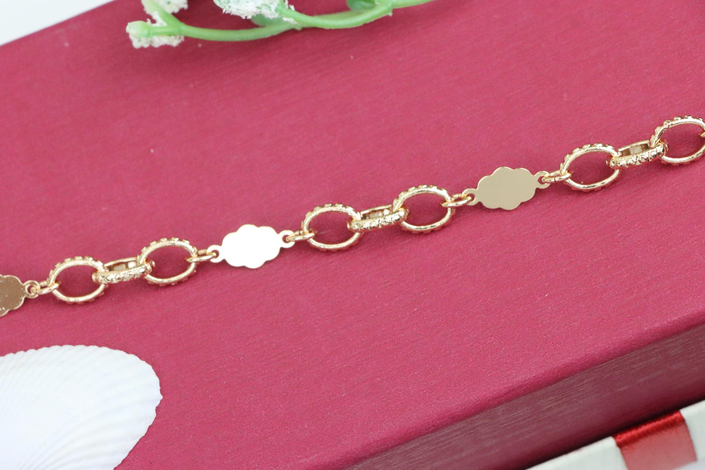 Rose Gold Bracelet with Polished Floral and Textured Ring Links, XPBL0991 (2099-10)