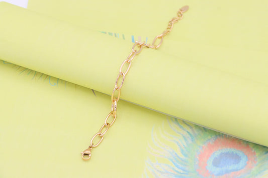 Rose Gold Bracelet with Bold 'B' Initial and Elegant Chain Links, XPBL0997 (2100-6)