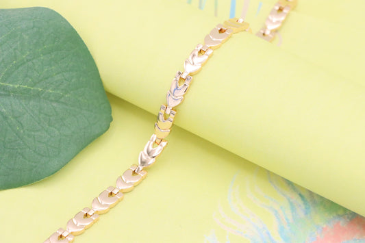 Elegant Rose Gold Heart-Link Bracelet in Glossy Polished Finish, XPBL1091 (2109-10)