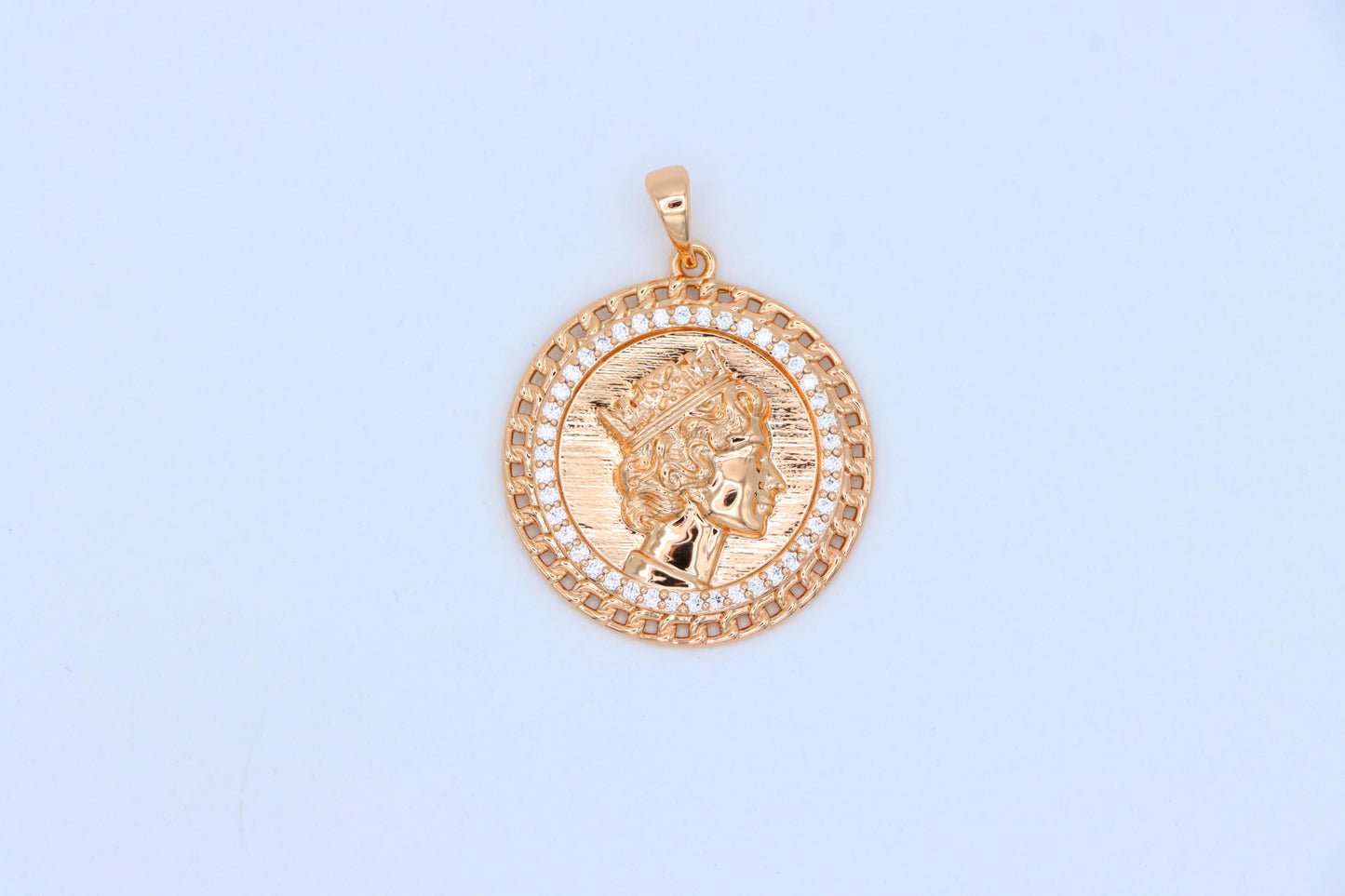 Rose Gold Coin Pendant with Queen Profile and Iced Border, XPPT1405 (2135-4)