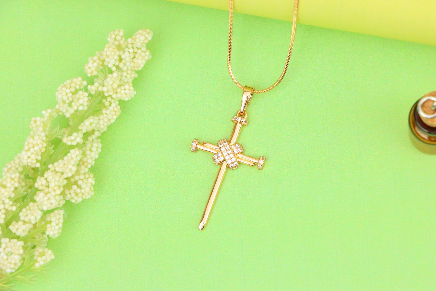 Rose Gold Cross Pendant with CZ Accents Elegant Design, XPPT1439 (2136-3)