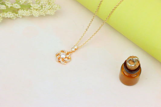 Rose Gold Flower Pendant Necklace with Crystal Detailing, XPNL1907 (2161-10)