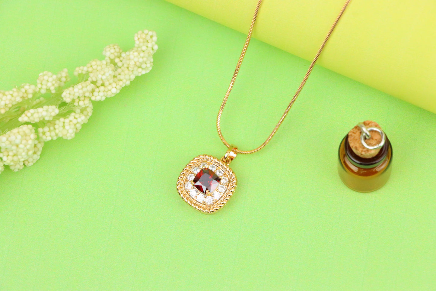 Vintage Style Red Cushion Pendant with Crystal Halo Accents, XPPT1663 (2163-1)