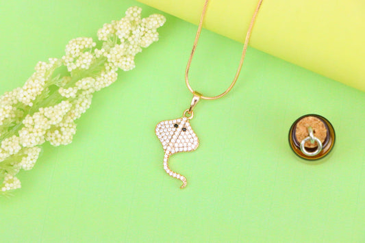 Sparkling Stingray Design Rose Gold Pendant with Crystal Accents, XPPT1503 (2139-6)