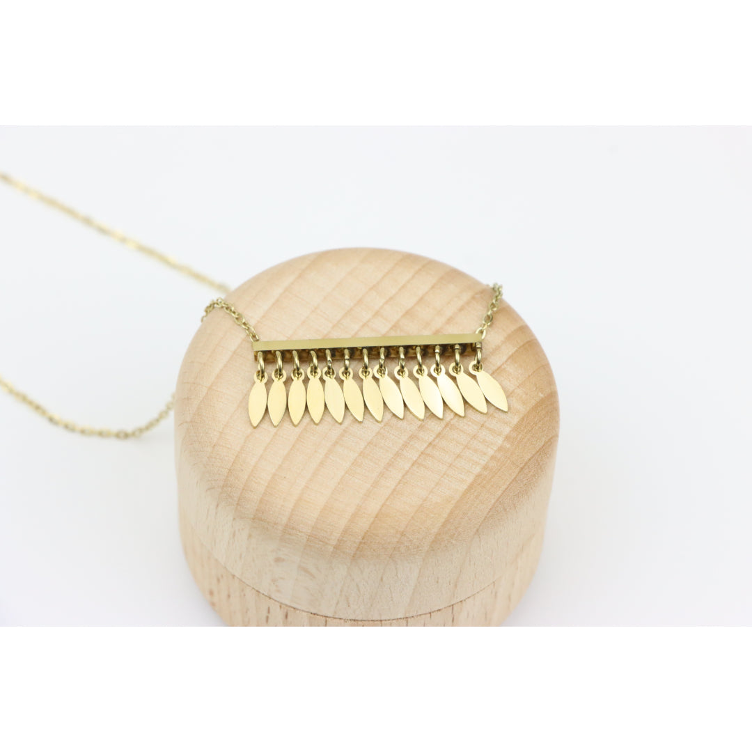 Minimalist Leaf Charm Yellow Necklace with Adjustable Gold Chain, XPNL0383 (2039-3)