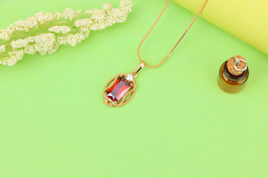 Elegant Red Rectangle Pendant with Gold Rope Frame &amp; White Accent, XPPT1679 (2164-3)