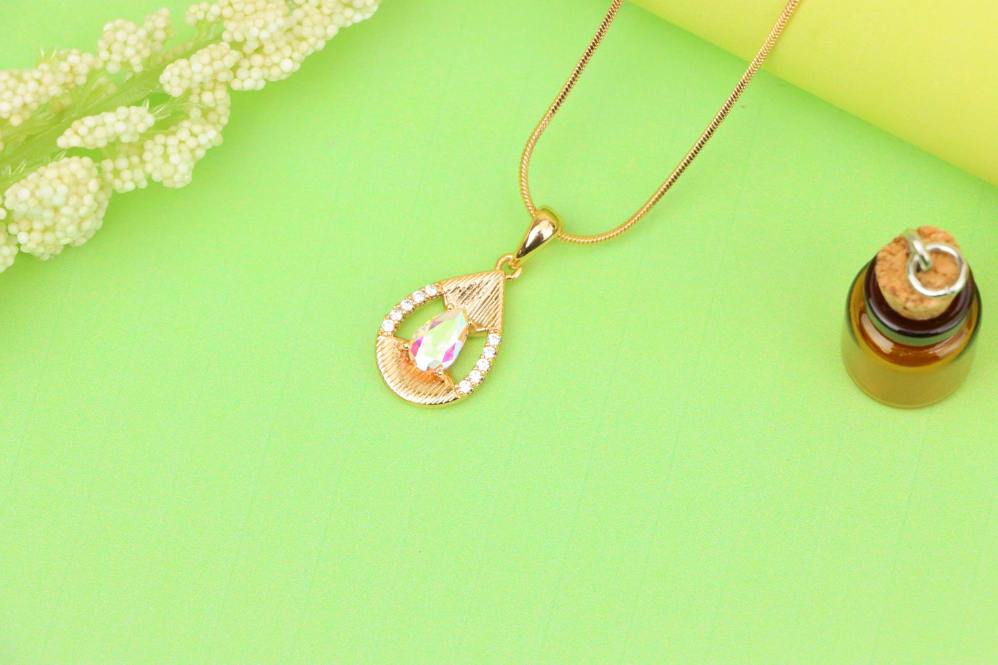Teardrop Pendant with White Rainbow Stone and Gold Frame Design, XPPT1686 (2164-4)